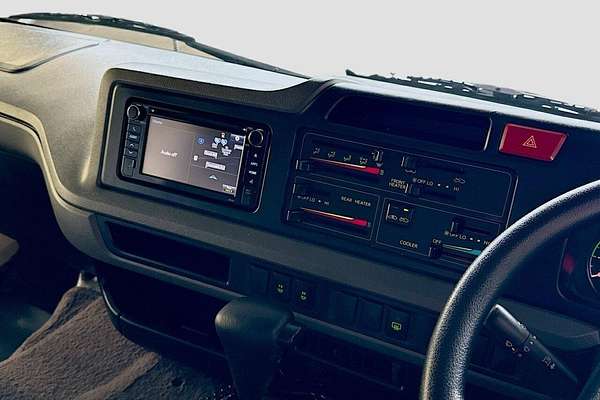 2019 Toyota Coaster XZB70R