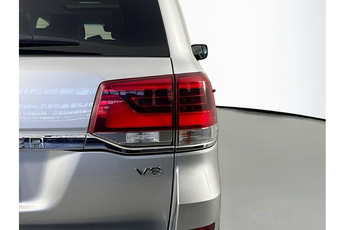 2019 Toyota Landcruiser Sahara VDJ200R