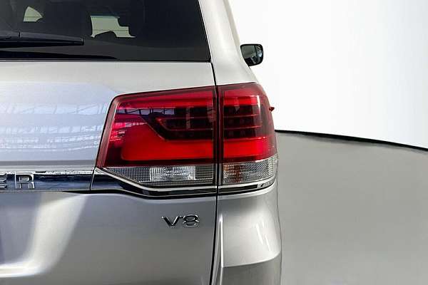 2019 Toyota Landcruiser Sahara VDJ200R