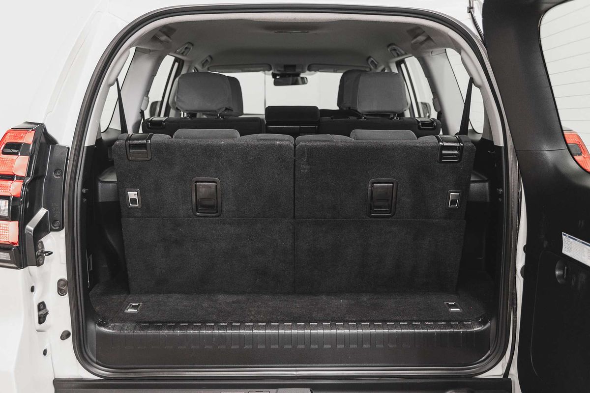 2023 Toyota Landcruiser Prado GX GDJ150R