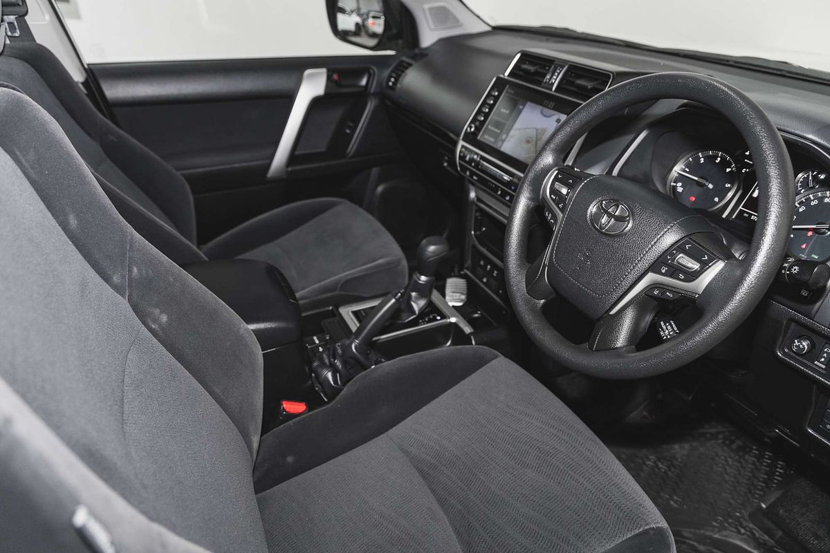 2023 Toyota Landcruiser Prado GX GDJ150R