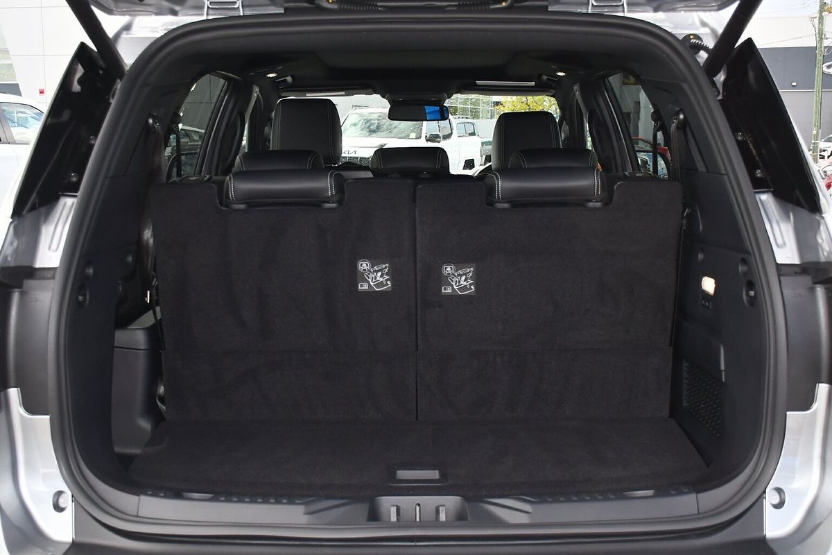 2025 Ford Everest Platinum 3.0L