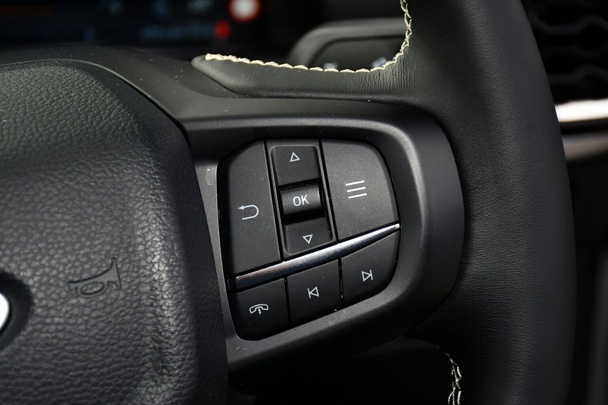 2025 Ford Everest Platinum 3.0L