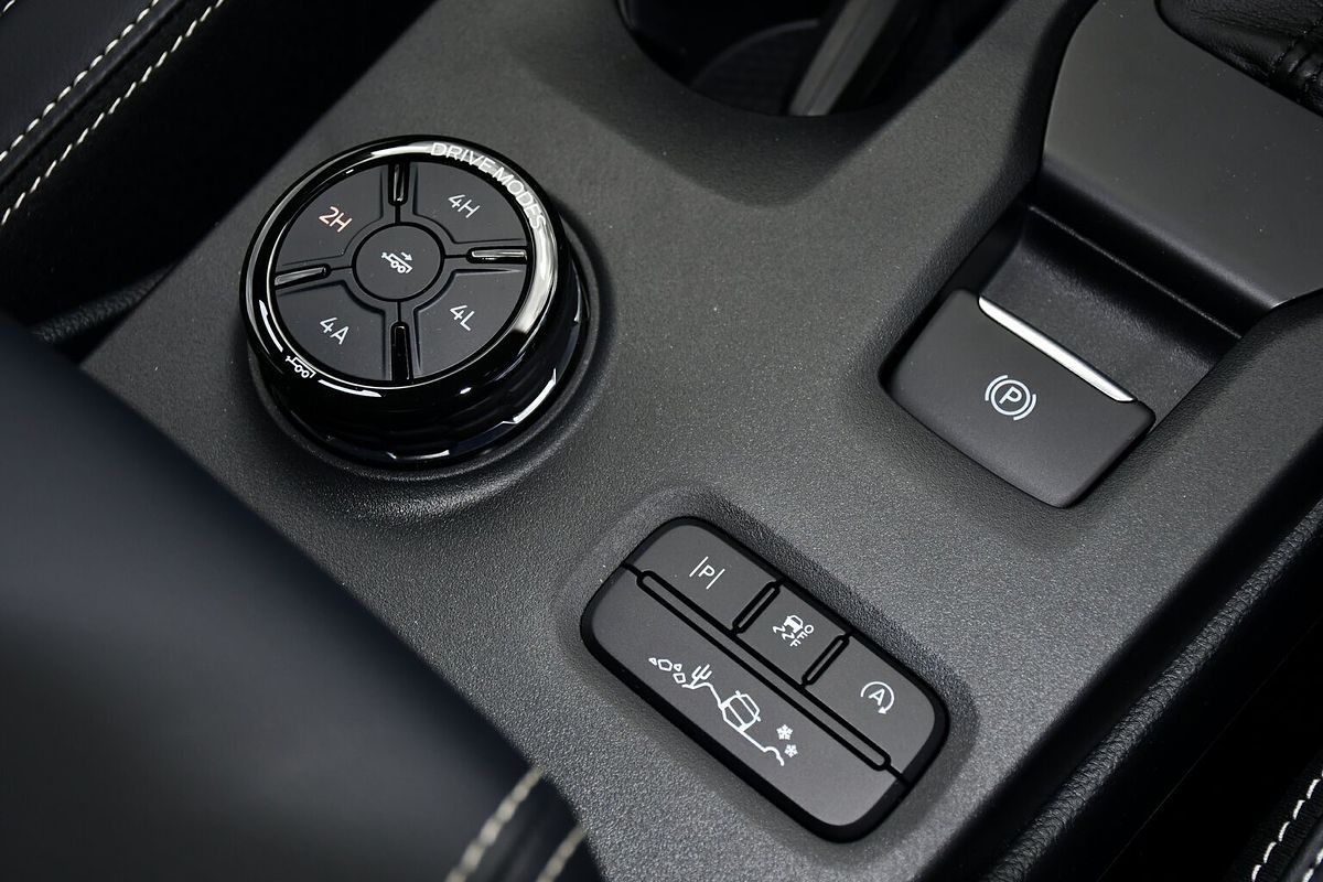 2025 Ford Everest Platinum 3.0L