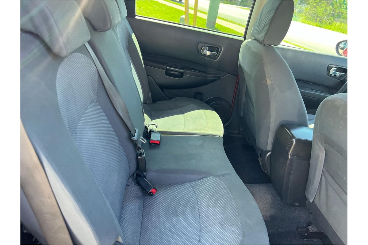 2012 Nissan Dualis +2 ST J10 Series II