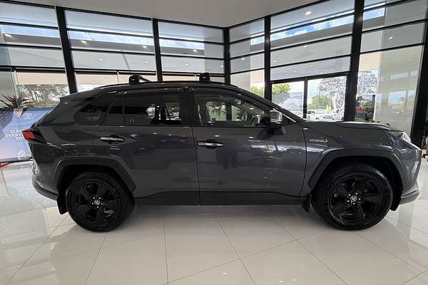 2020 Toyota RAV4 Cruiser AXAH52R
