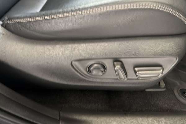 2020 Toyota RAV4 Cruiser AXAH52R