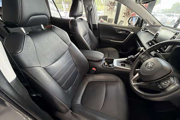 2020 Toyota RAV4 Cruiser AXAH52R