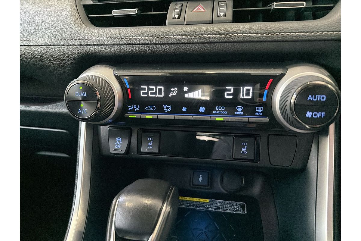 2020 Toyota RAV4 Cruiser AXAH52R