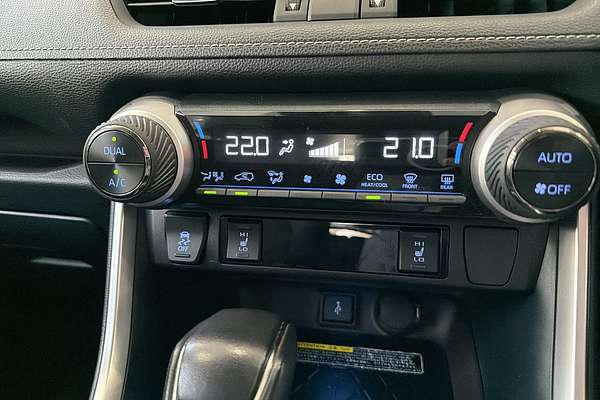 2020 Toyota RAV4 Cruiser AXAH52R