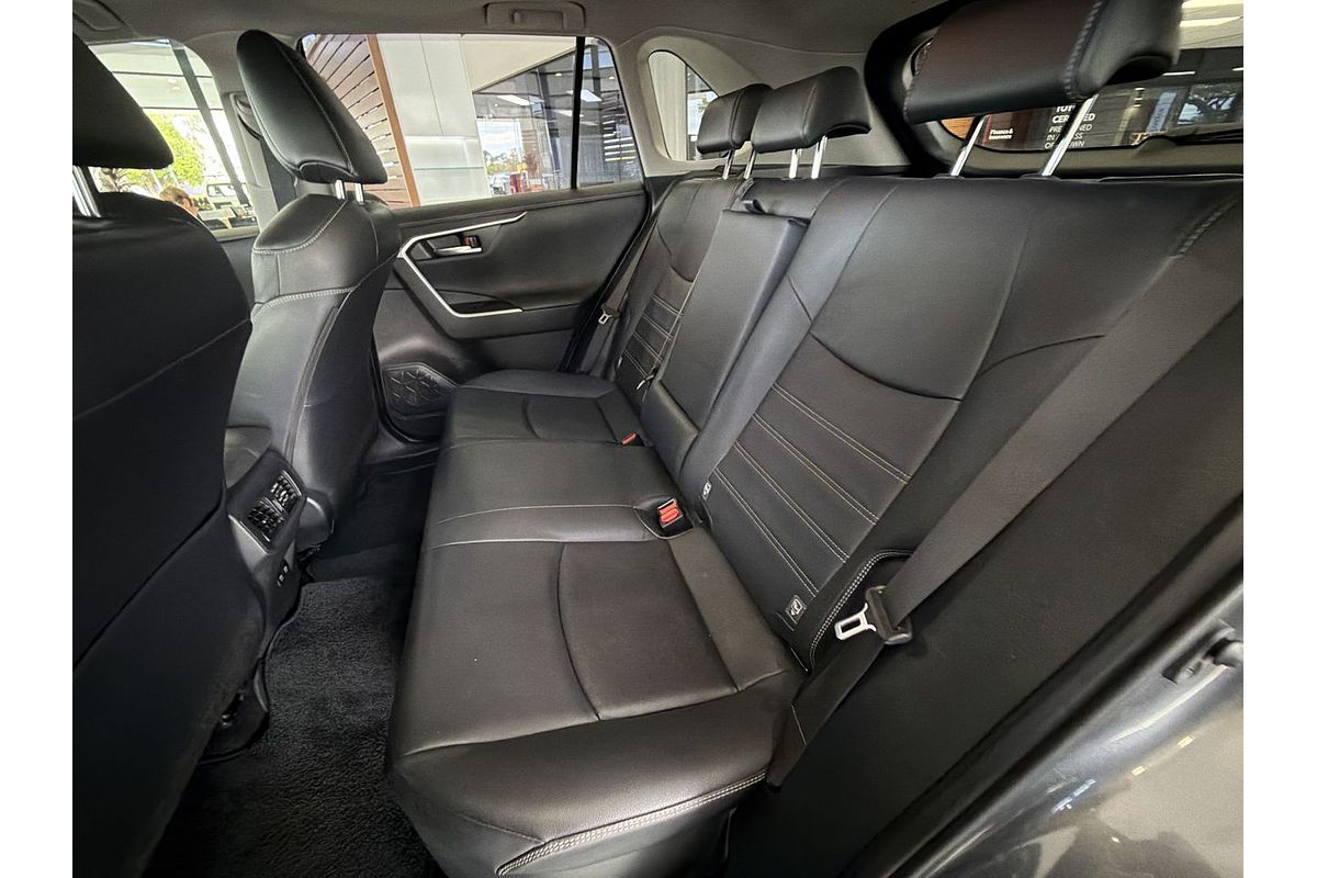 2020 Toyota RAV4 Cruiser AXAH52R