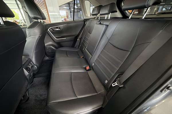 2020 Toyota RAV4 Cruiser AXAH52R