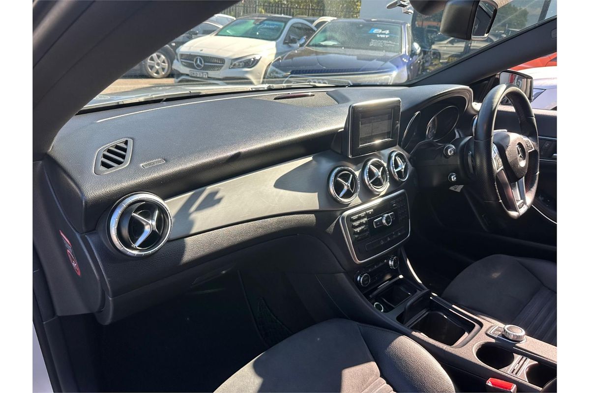 2013 Mercedes-Benz CLA-Class CLA200 C117