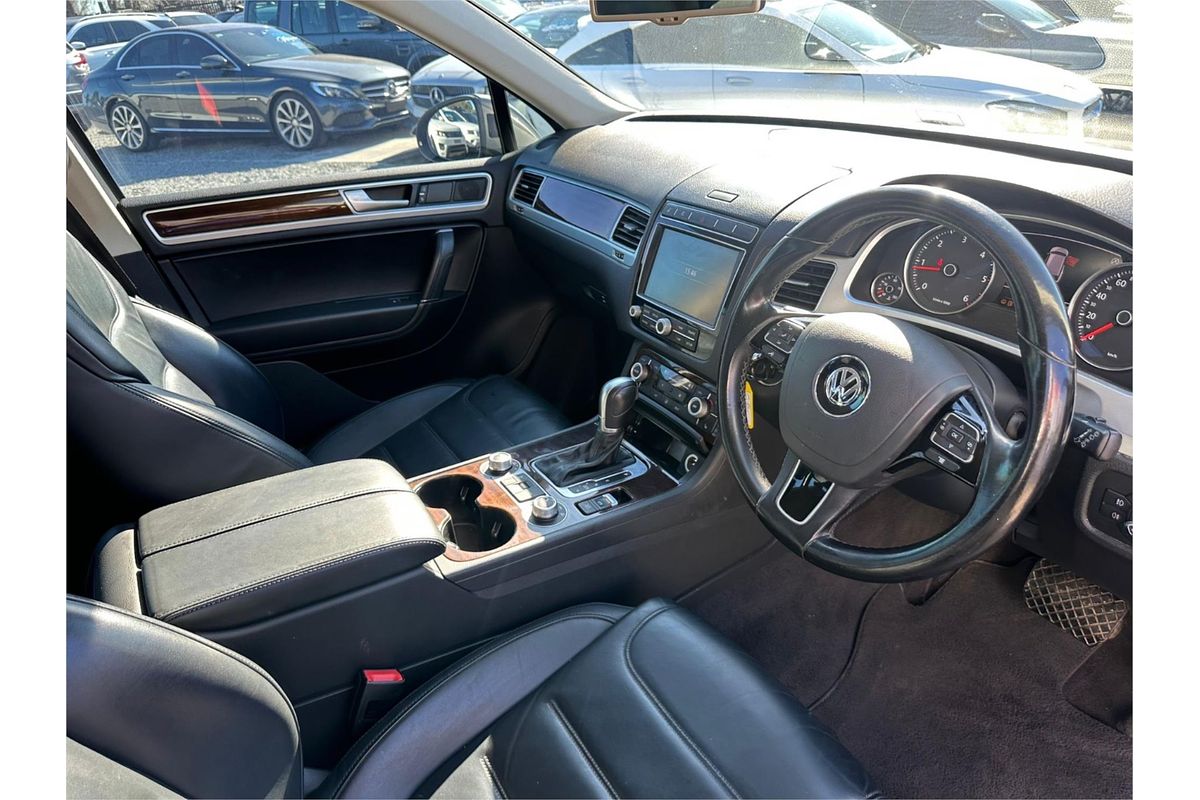 2015 Volkswagen Touareg V6 TDI 7P MY15