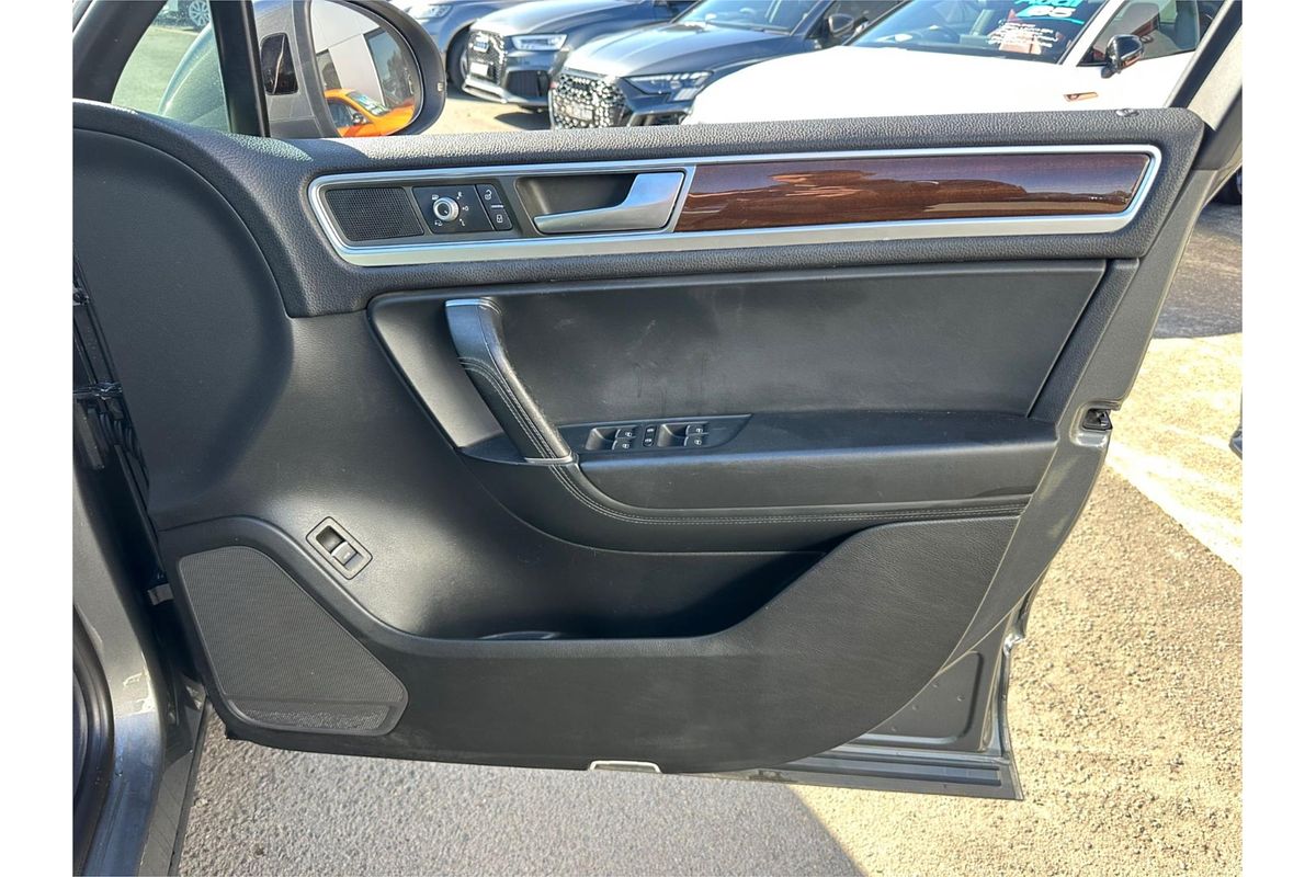 2015 Volkswagen Touareg V6 TDI 7P MY15