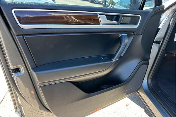 2015 Volkswagen Touareg V6 TDI 7P MY15