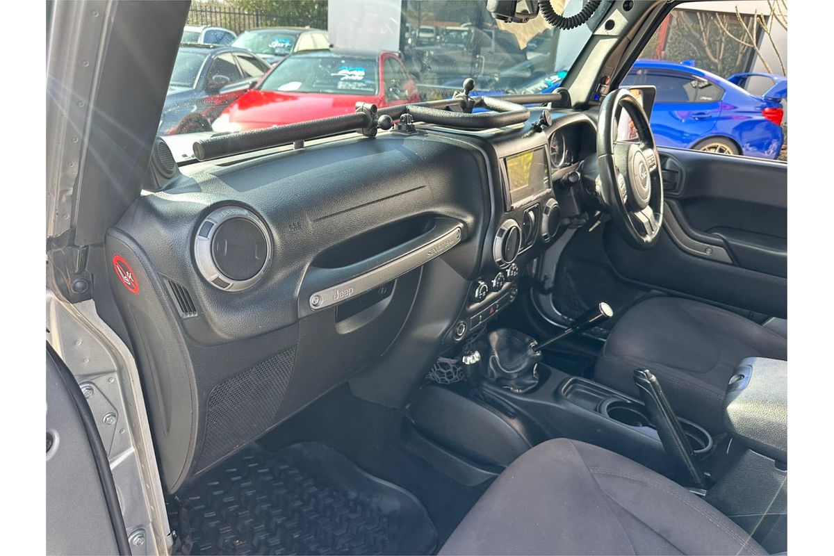 2013 Jeep Wrangler Sport JK