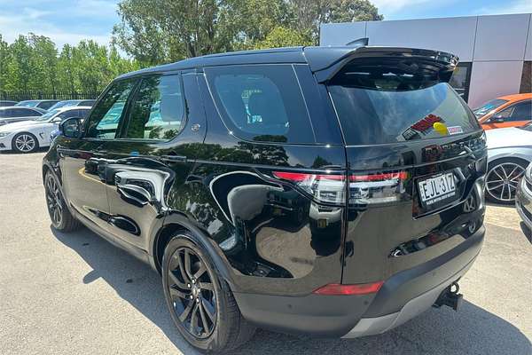 2020 Land Rover Discovery SD4 SE Series 5