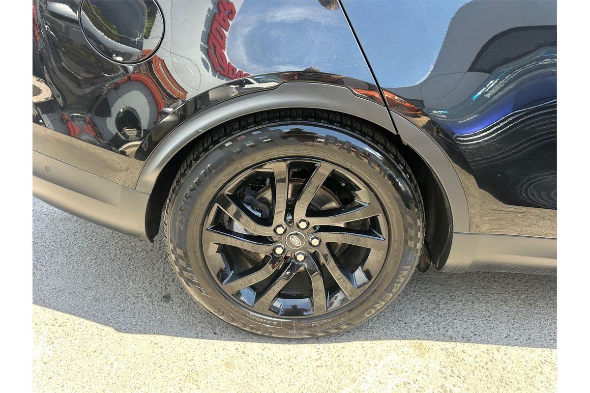 2020 Land Rover Discovery SD4 SE Series 5