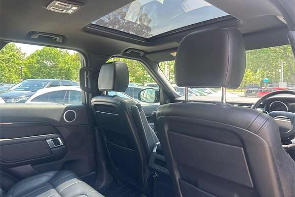 2020 Land Rover Discovery SD4 SE Series 5