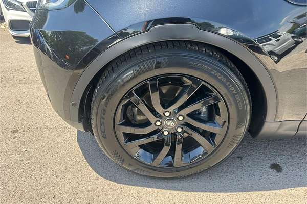 2020 Land Rover Discovery SD4 SE Series 5