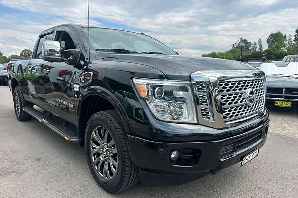 2018 Nissan TITAN PLATINUM XD