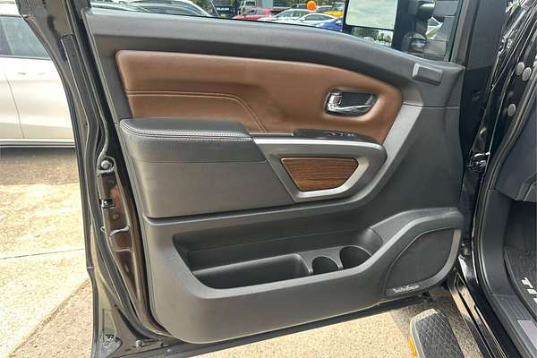 2018 Nissan TITAN PLATINUM XD