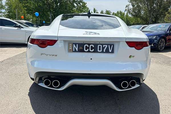 2017 Jaguar F-TYPE R X152