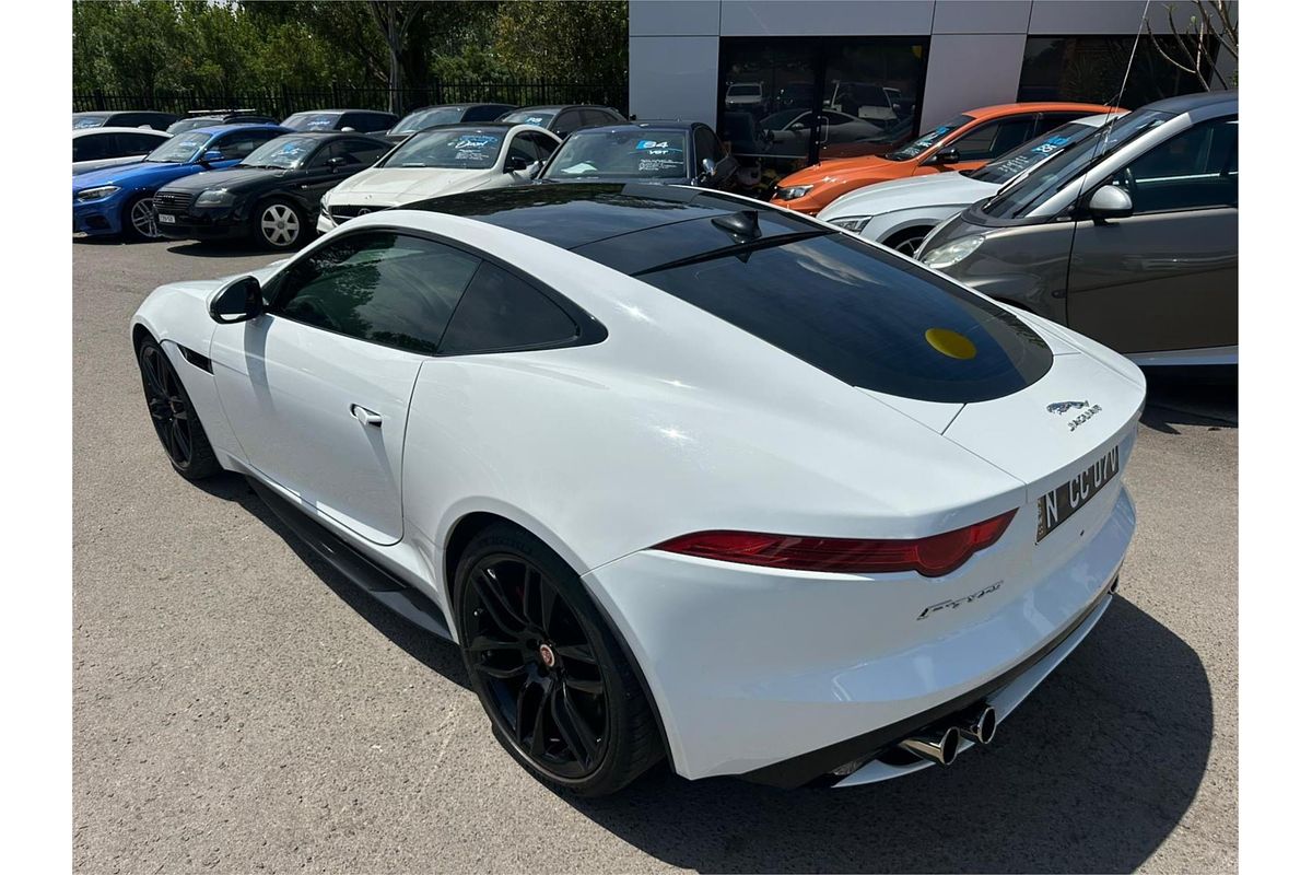 2017 Jaguar F-TYPE R X152