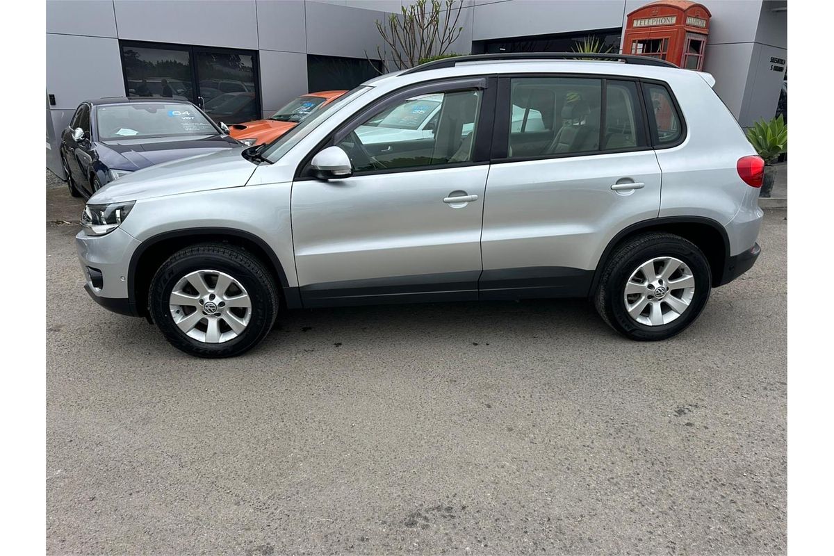 2013 Volkswagen Tiguan 103TDI Pacific 5N