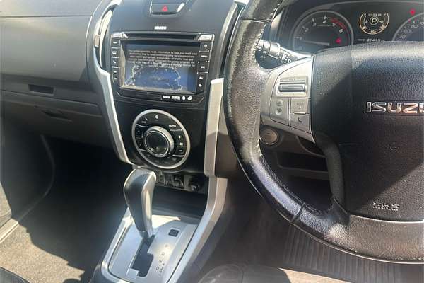 2017 Isuzu MU-X LS-T