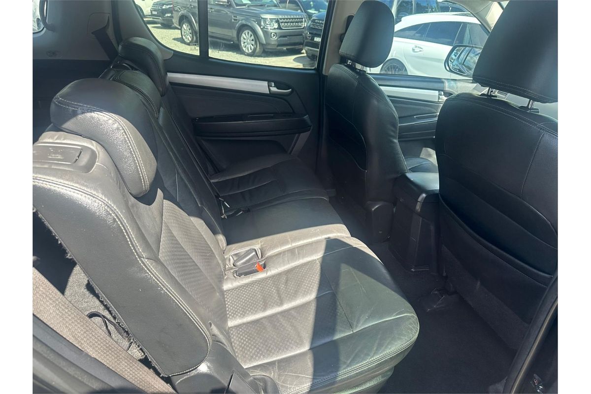 2017 Isuzu MU-X LS-T