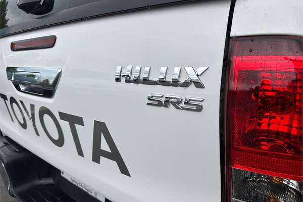 2016 Toyota Hilux SR5 GUN126R 4X4