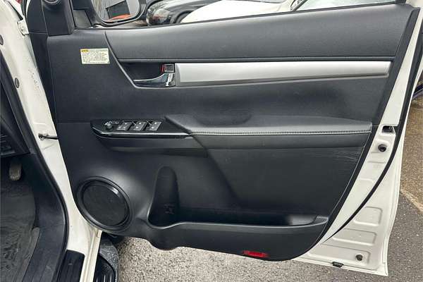 2016 Toyota Hilux SR5 GUN126R 4X4