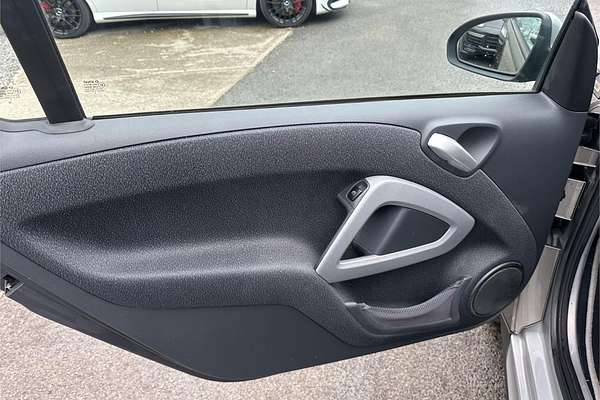 2016 Toyota Hilux SR5 GUN126R 4X4