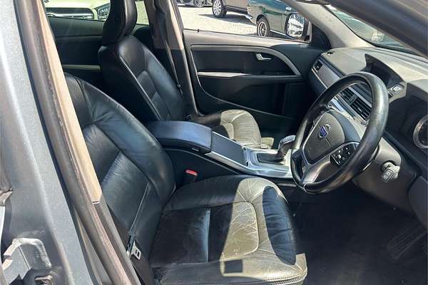 2014 Volvo XC70 T6 Luxury