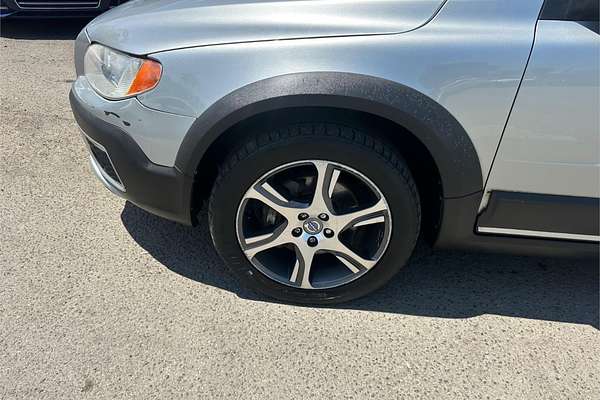 2014 Volvo XC70 T6 Luxury