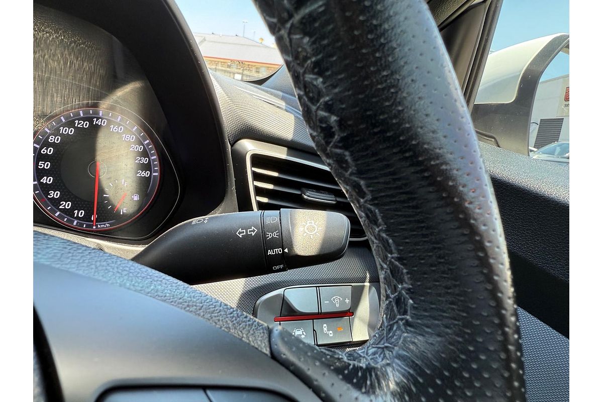 2019 Hyundai Veloster Turbo JS