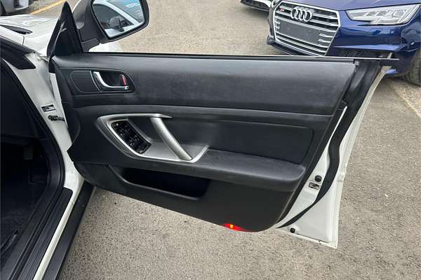 2008 Subaru Outback 3GEN