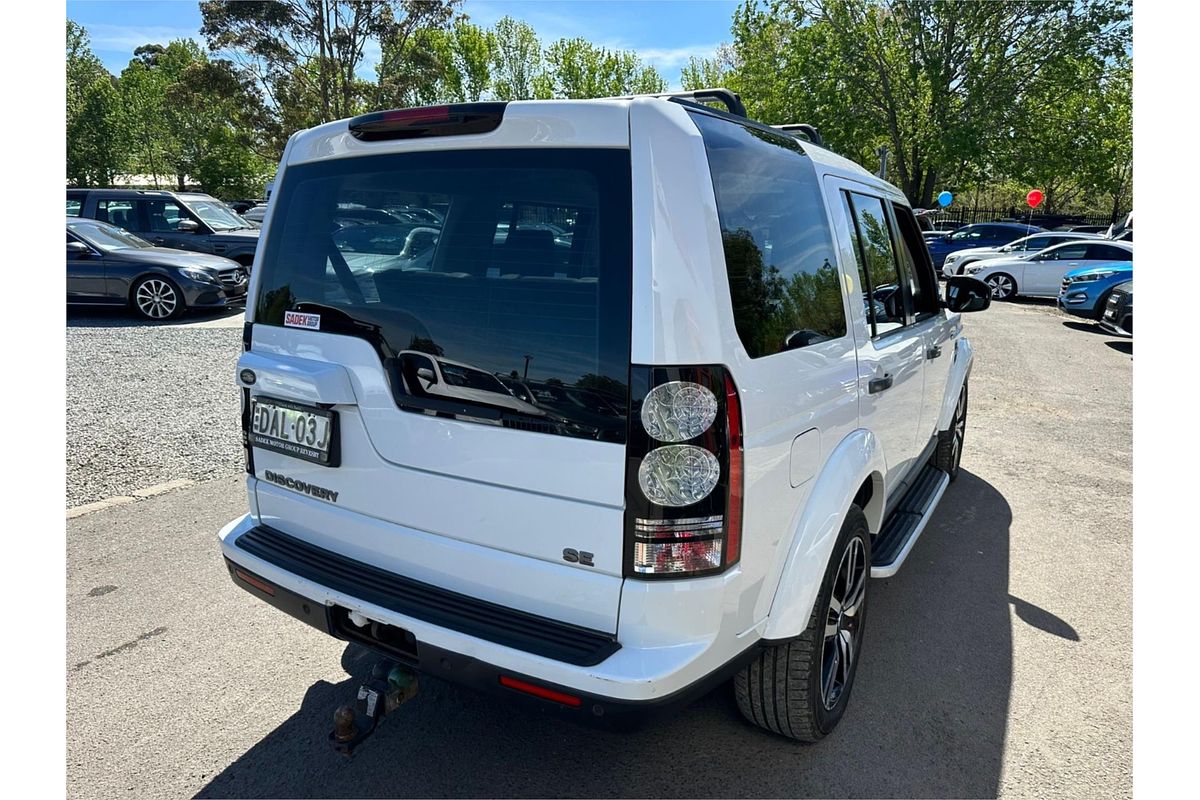2015 Land Rover Discovery SCV6 SE Series 4