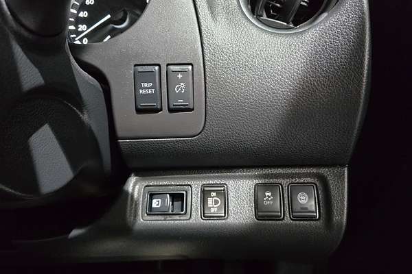 2023 Nissan Navara PRO-4X D23 4X4