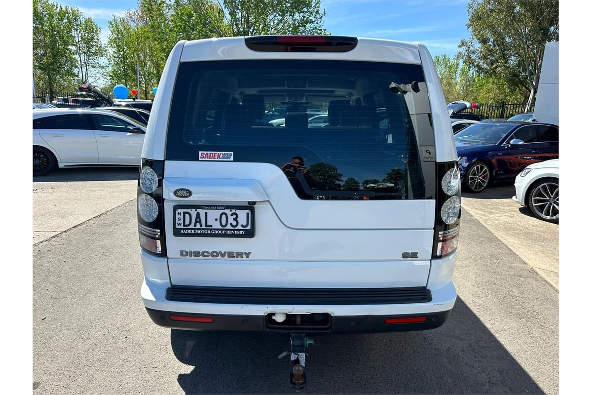 2015 Land Rover Discovery SCV6 SE Series 4