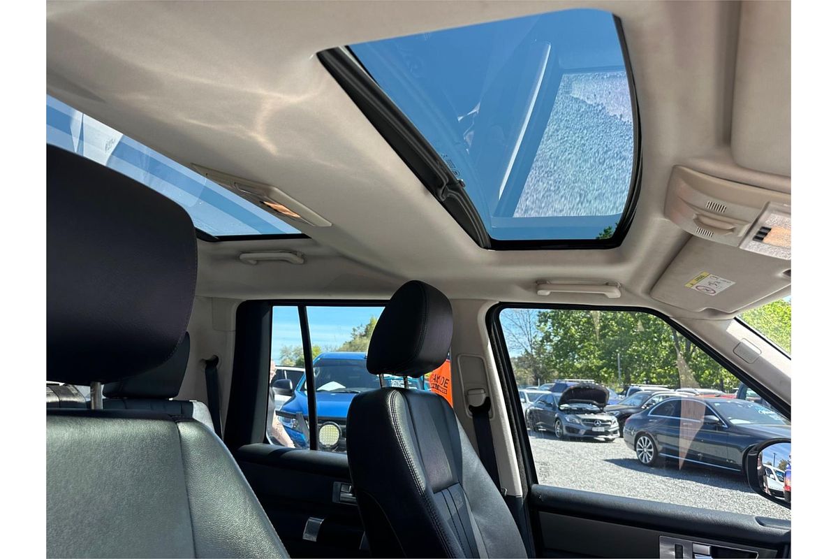 2015 Land Rover Discovery SCV6 SE Series 4