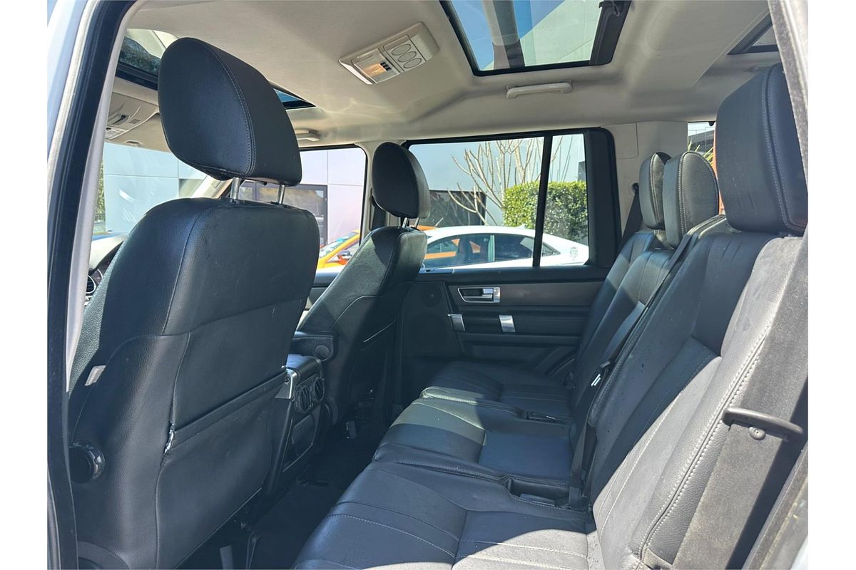 2015 Land Rover Discovery SCV6 SE Series 4