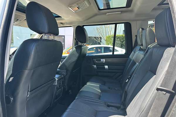 2015 Land Rover Discovery SCV6 SE Series 4