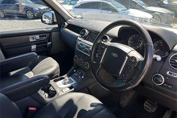 2015 Land Rover Discovery SCV6 SE Series 4