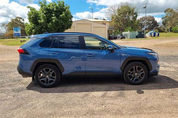 2021 Toyota RAV4 Edge AXAH54R