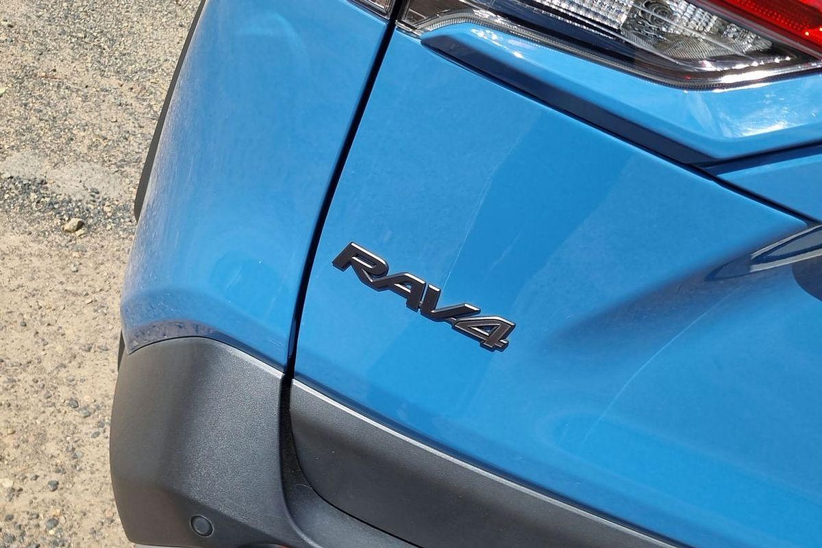 2021 Toyota RAV4 Edge AXAH54R