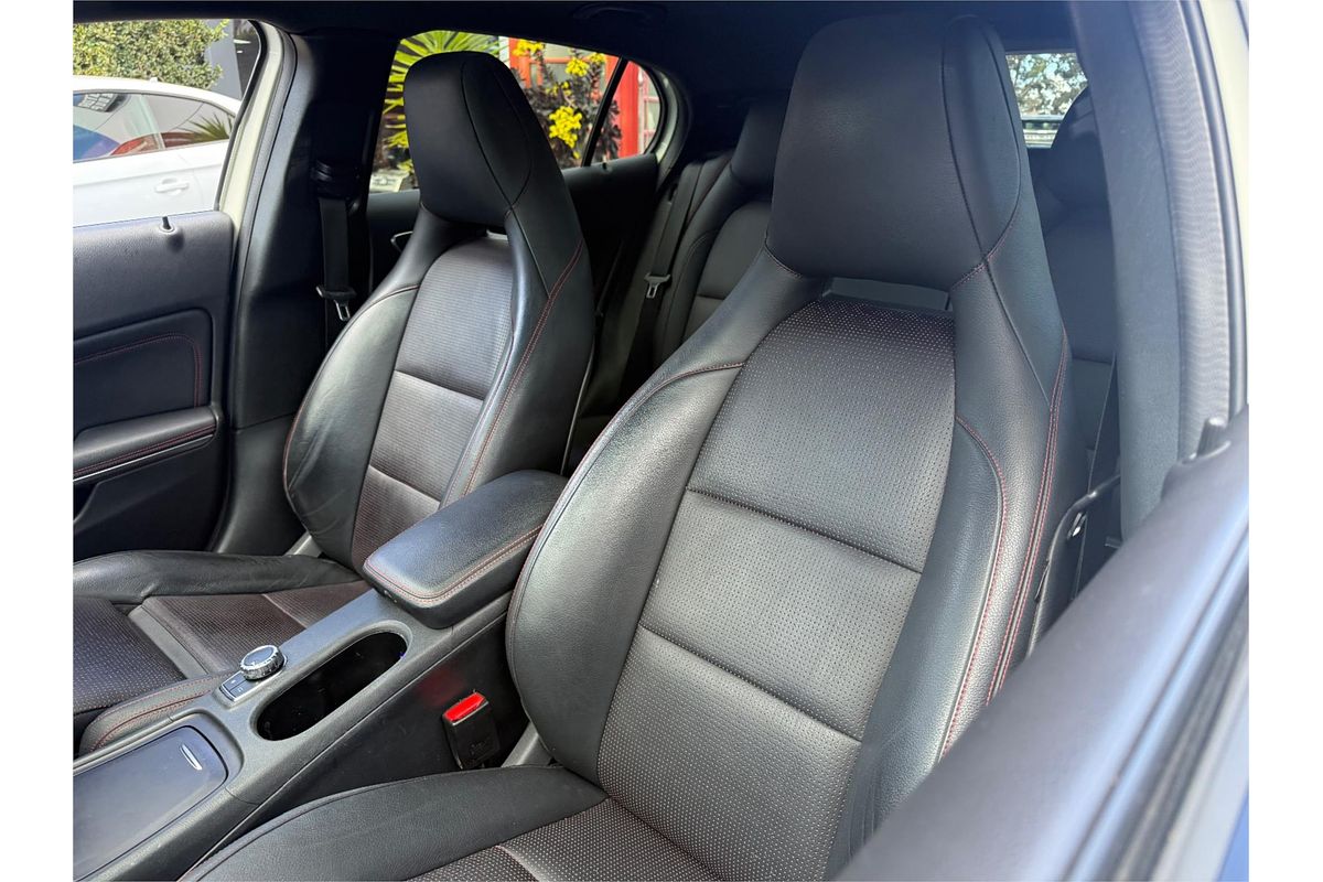 2016 Mercedes-Benz GLA-Class GLA250 X156