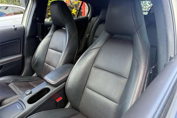 2016 Mercedes-Benz GLA-Class GLA250 X156